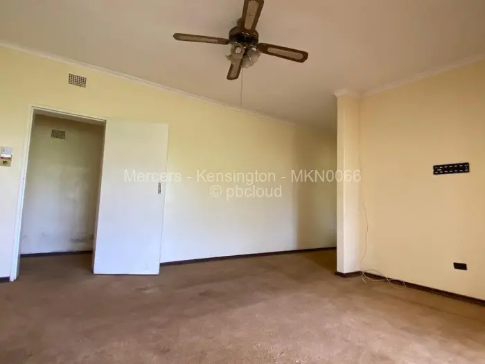 Flat/Apartment to Rent in Avondale West