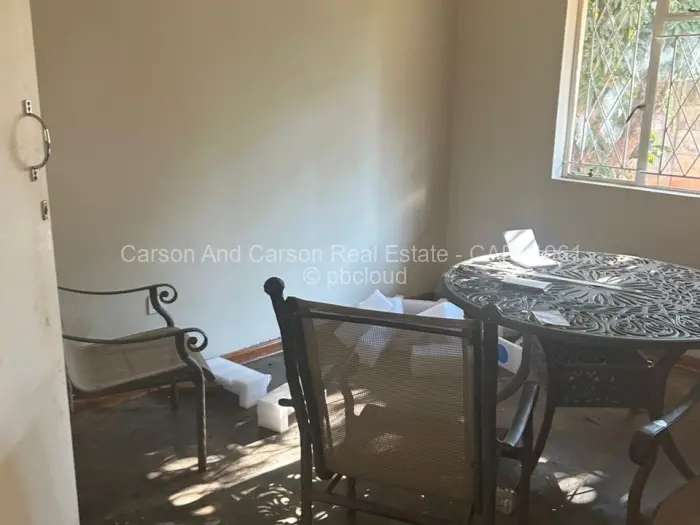 5 Bedroom House to Rent in Alexandra Park