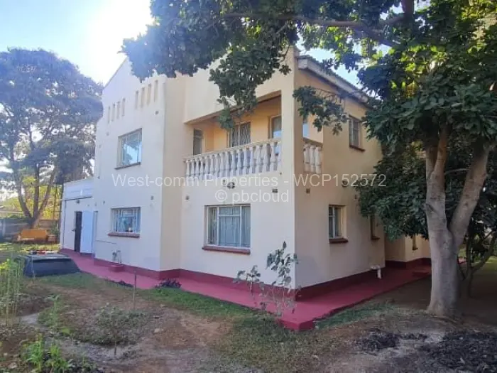 5 Bedroom House to Rent in Emerald Hill
