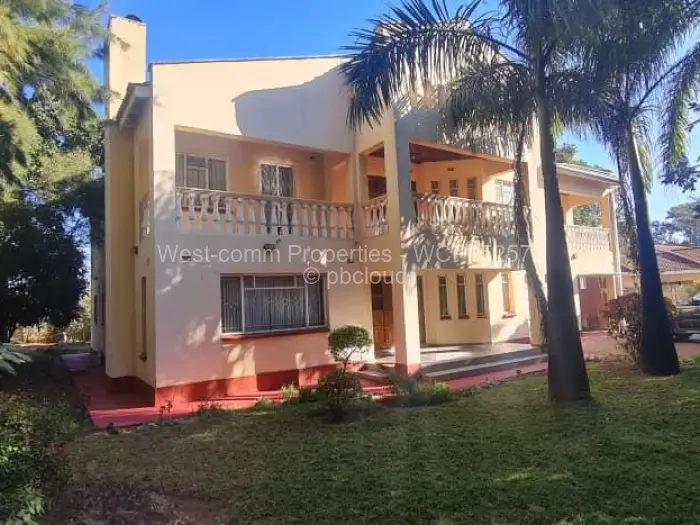 5 Bedroom House to Rent in Emerald Hill