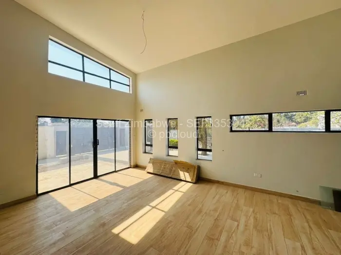 Townhouse/Complex/Cluster for Sale in Marlborough, Harare