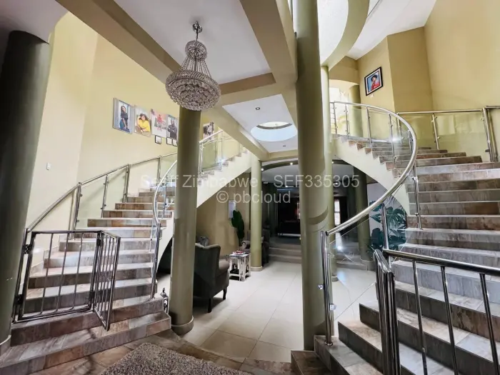 Townhouse/Cluster for Sale in Borrowdale, Harare