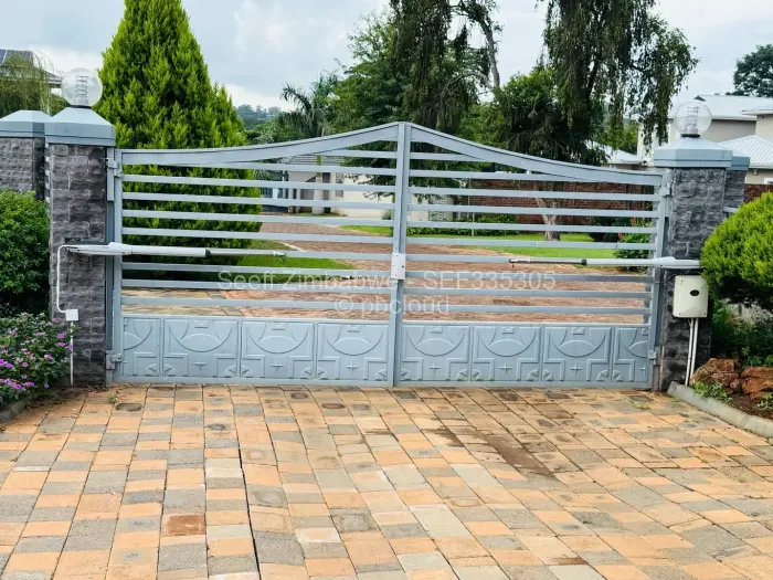 Townhouse/Cluster for Sale in Borrowdale, Harare