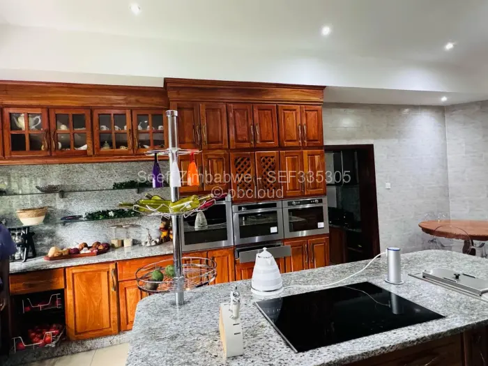 Townhouse/Cluster for Sale in Borrowdale, Harare