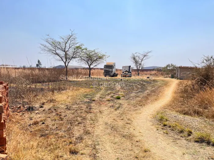 Farm/Plot to Rent in Sandton Park, Harare