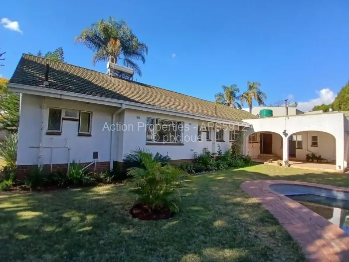 4 Bedroom House to Rent in Alexandra Park