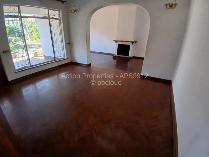 4 Bedroom House to Rent in Alexandra Park