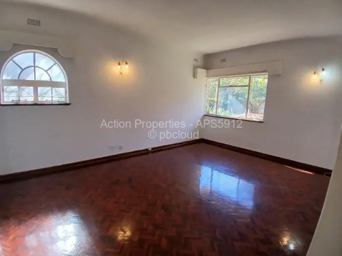4 Bedroom House to Rent in Alexandra Park