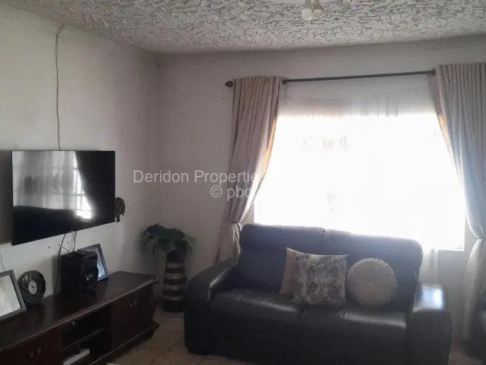 3 Bedroom House for Sale in Zimre Park, Harare