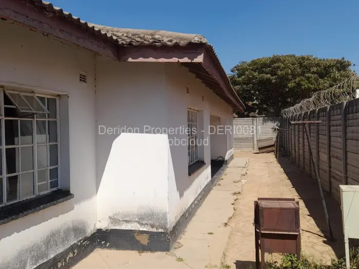 3 Bedroom House for Sale in Zimre Park, Harare