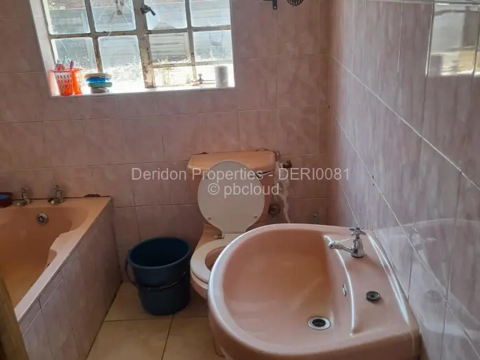 3 Bedroom House for Sale in Zimre Park, Harare