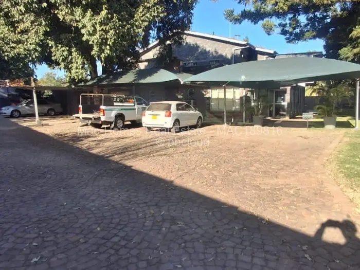 5 Bedroom House for Sale in Eastlea, Harare