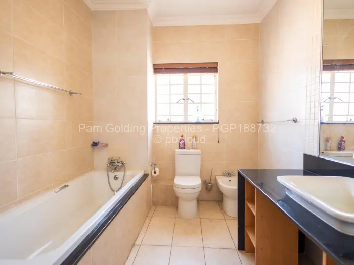 Townhouse/Complex/Cluster for Sale in Avenues, Harare