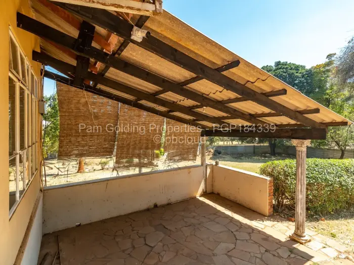 5 Bedroom House for Sale in Highlands, Harare