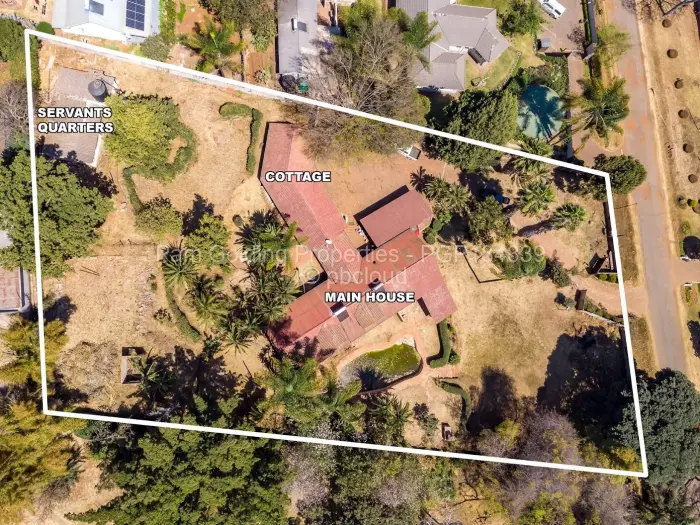 5 Bedroom House for Sale in Highlands, Harare