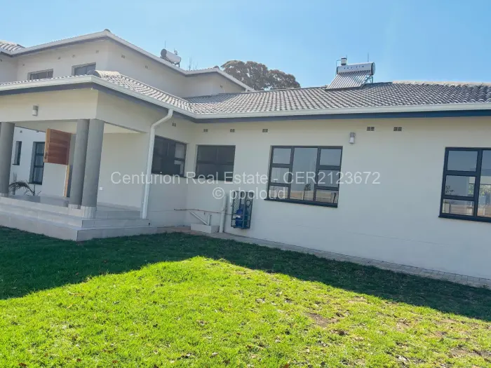 6 Bedroom House to Rent in Glen Lorne