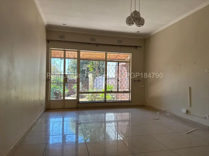 Flat/Apartment to Rent in Greystone Park