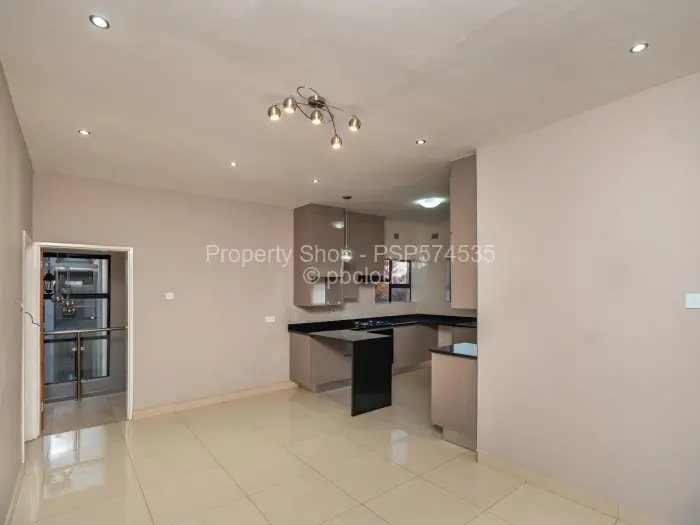 Flat/Apartment to Rent in Helensvale