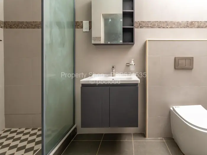 Flat/Apartment to Rent in Helensvale