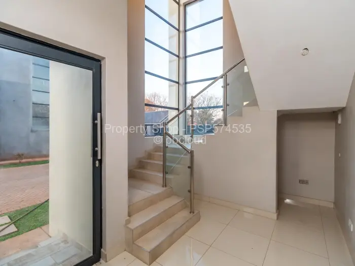 Flat/Apartment to Rent in Helensvale