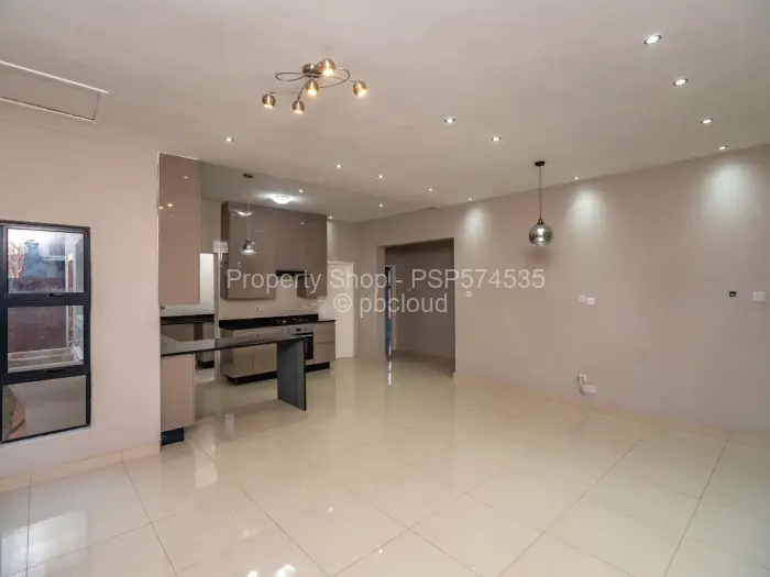 Flat/Apartment to Rent in Helensvale