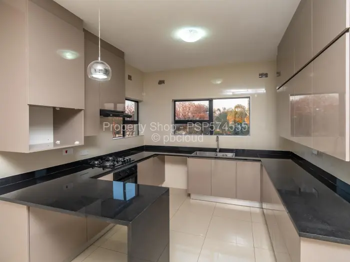 Flat/Apartment to Rent in Helensvale