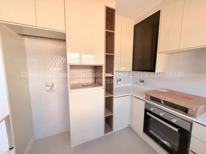 Townhouse/Complex/Cluster to Rent in Arlington, Harare