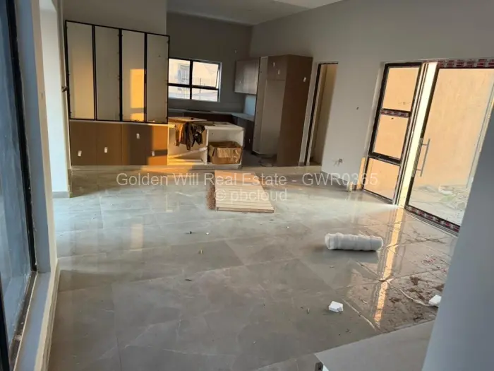 Townhouse/Complex/Cluster to Rent in Fairview, Harare