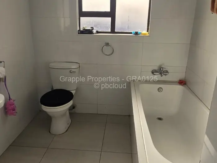 3 Bedroom House for Sale in Aspindale Park, Harare