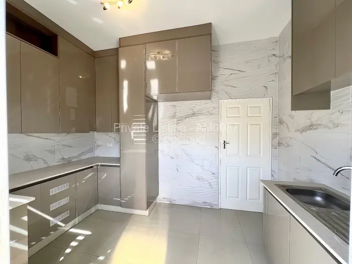 Townhouse/Complex/Cluster to Rent in Strathaven, Harare