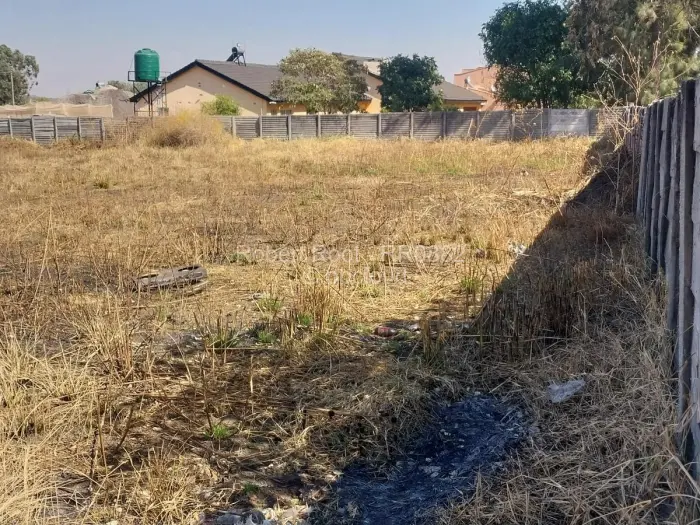Stand for Sale in Helensvale, Harare