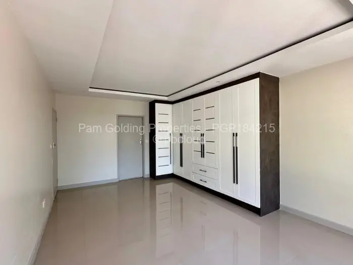 3 Bedroom House to Rent in Northwood