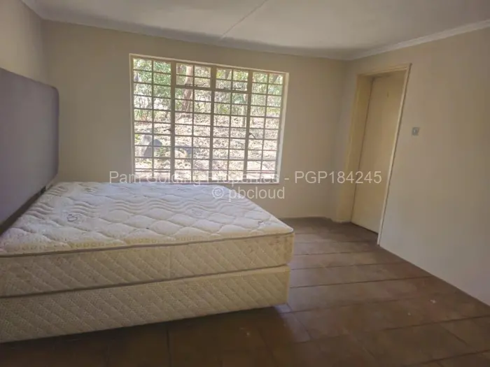 1 Bedroom Cottage/Garden Flat to Rent in Greendale