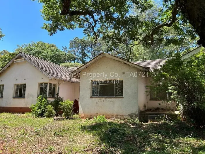 Farm/Plot for Sale in Ruwa, Ruwa