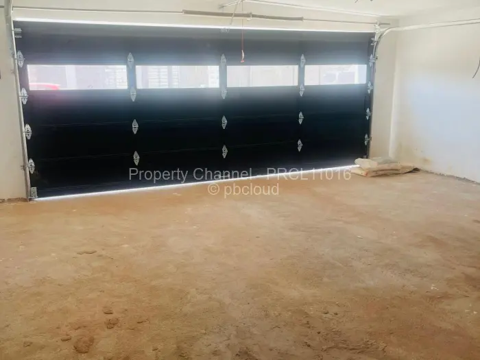 Flat/Apartment to Rent in Fairview, Harare