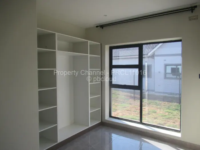 Flat/Apartment to Rent in Fairview, Harare