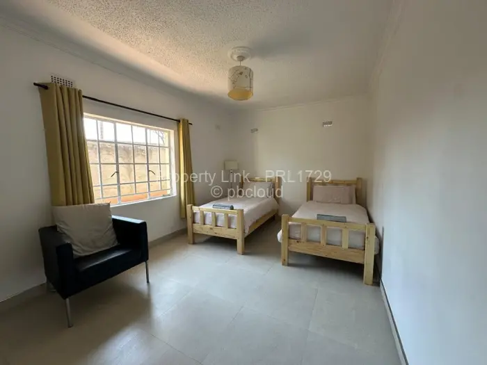 Townhouse/Complex/Cluster to Rent in Rolf Valley