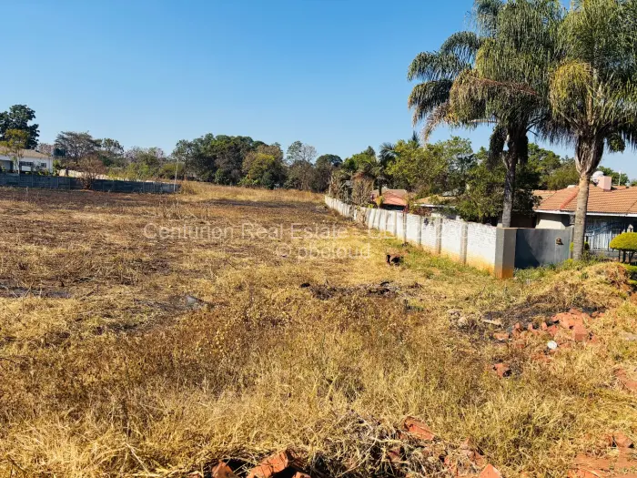 Residential Stand for Sale in Borrowdale Brooke, Harare