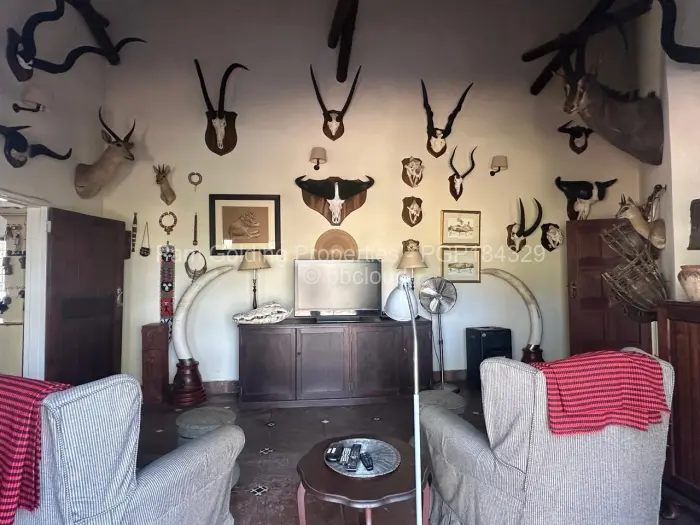 4 Bedroom House for Sale in Burnside, Bulawayo