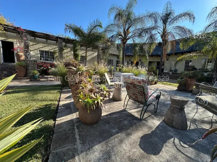 4 Bedroom House for Sale in Burnside, Bulawayo