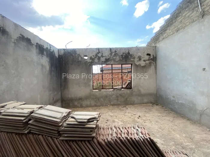 4 Bedroom House for Sale in Zimre Park, Harare