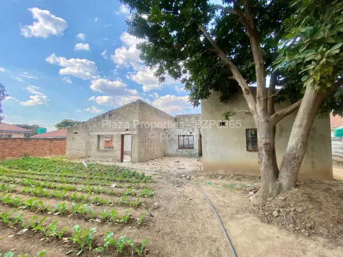 4 Bedroom House for Sale in Zimre Park, Harare