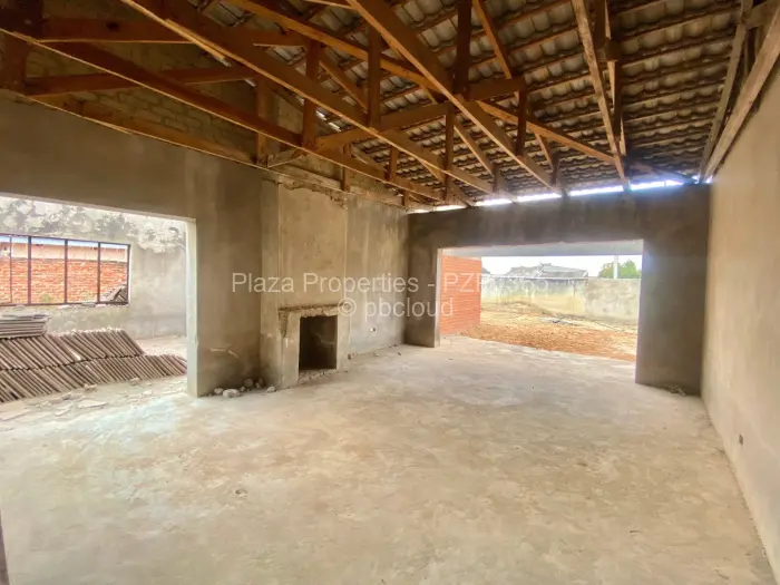 4 Bedroom House for Sale in Zimre Park, Harare