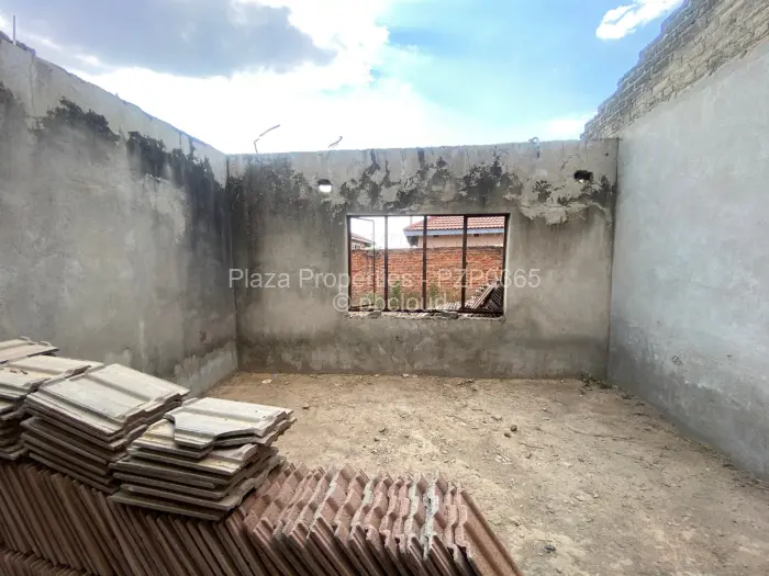 4 Bedroom House for Sale in Zimre Park, Harare