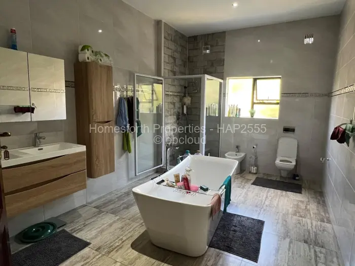 7 Bedroom House for Sale in Borrowdale Brooke, Harare