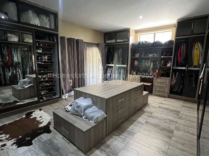 7 Bedroom House for Sale in Borrowdale Brooke, Harare