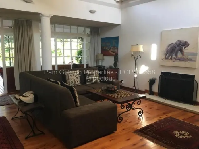 Townhouse/Complex/Cluster to Rent in Borrowdale