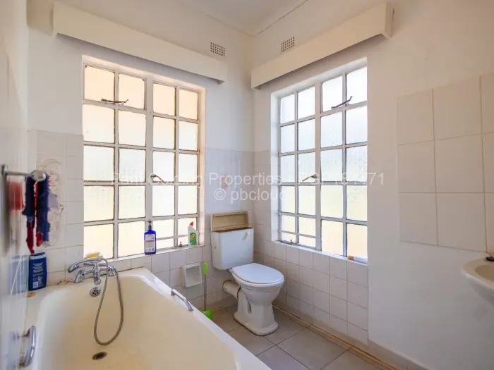 9 Bedroom House for Sale in Greendale, Harare