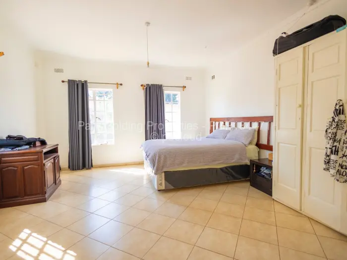 9 Bedroom House for Sale in Greendale, Harare