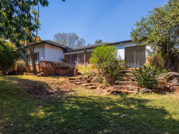 4 Bedroom House for Sale in Chisipite, Harare